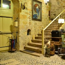 Taşlıktan 1 kata taş basamaklarımız.JPG